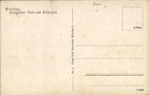 Ak München, Königlicher Platz mit Propyläen
