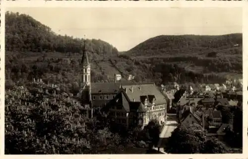 Ak Bad Urach in der Schwäbischen Alb Württemberg, Schloss, Amanduskirche