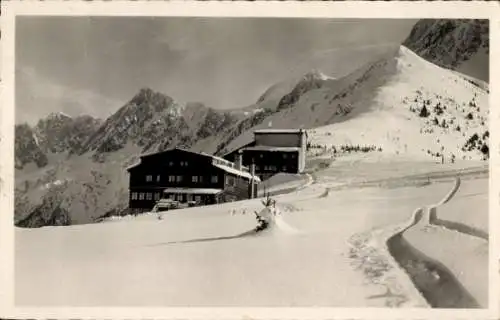 Ak Les Houches Haute Savoie, La Hutte