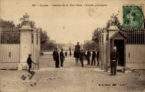 Ak Lyon Rhône, Caserne de la Part-Dieu, Entree principale