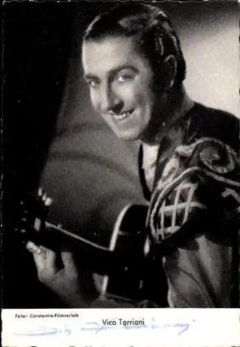 Ak Schauspieler und Sänger Vico Torriani, Portrait mit Gitarre, Autogramm