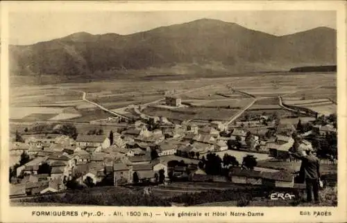 Ak Formigueres Pyrénées Orientales, Gesamtansicht, Hotel Notre-Dame