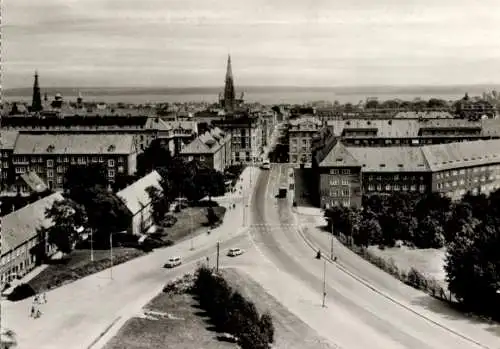 Ak Schwerin in Mecklenburg, Gesamtansicht, Hochhaus