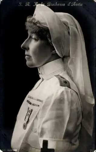 Ak Hélène d’Orléans, Duchessa d'Aosta, Portrait