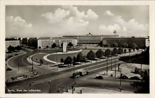 Ak Berlin Tempelhof, Platz der Luftbrücke