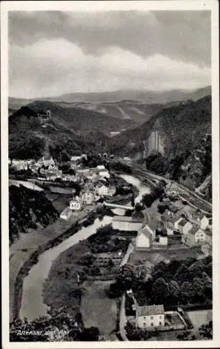 Ak Altenahr im Kreis Ahrweiler Rheinland Pfalz, Ortschaft mit Landschaftsblick, Bahnstrecke, Tunnel