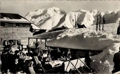 Ak Megève Haute Savoie, Terrasse du Restaurant de Rochebrune, Mont Blanc