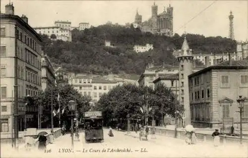 Ak Lyon Rhône, Les Cours de l'Archeveche, Straßenbahn