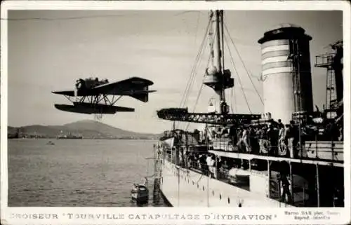 Ak Französisches Kriegsschiff Tourville, Wasserflugzeug