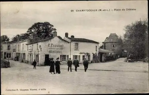 Ak Champtoceaux Maine-et-Loire, Place du Chateau, Charron Forgeron Debitant