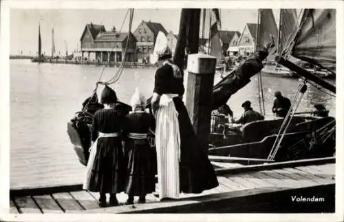 Ak Volendam Nordholland Niederlande, Volendamer Tracht