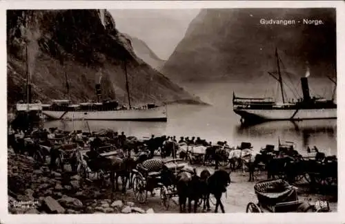 Ak Gudvangen Norwegen, Partie am Fjord, Dampfer, Kutschen