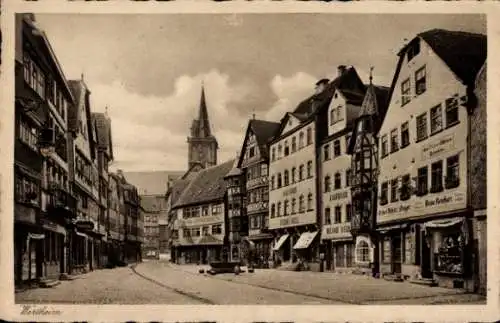 Ak Wertheim im Main Tauber Kreis, Alte Häuser am Marktplatz, Kaufhaus, Apotheke, Kirchturm