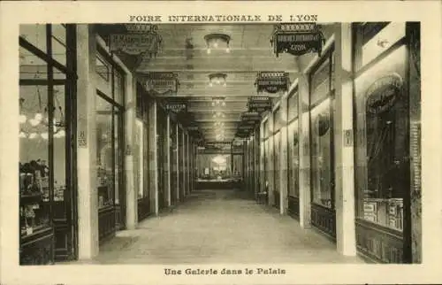 Ak Lyon Rhône, Internationale Messe, Eine Galerie im Palast