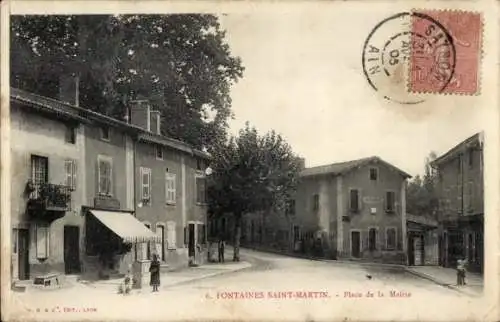 Ak Fontaines Saint-Martin Rhône, Place de la Mairie