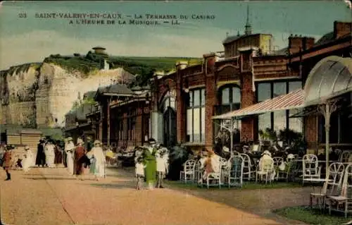 Ak Saint Valery en Caux Seine Maritime, Terrasse du Casino a l'Heure de la Musique