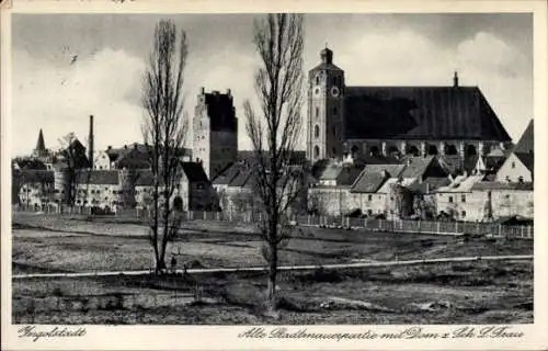 Ak Ingolstadt in Oberbayern, alte Stadtmauer, Dom z. Sch. L. Frau