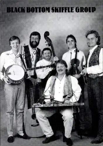 Ak Musikgruppe Black Bottom Skiffle Group, Instrumente, Gruppenbild, Autogramm