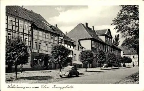 Ak Schöningen am Elm, Burgplatz, Auto