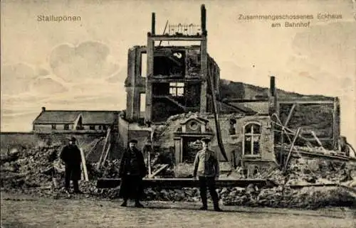 Ak Nesterow Stallupönen Ostpreußen, Eckhaus am Bahnhof, Kriegszerstörung I. WK