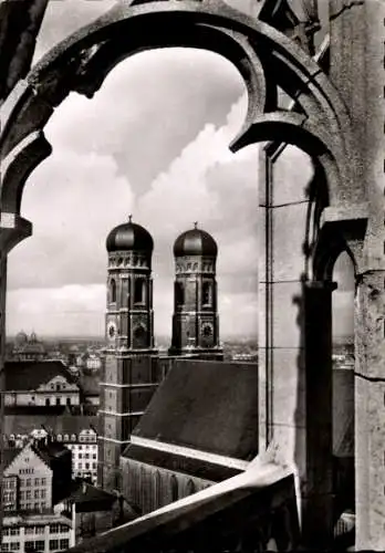 Ak München, Frauenkirche, Blick vom Rathaus