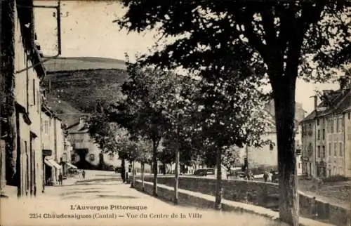 Ak Chaudesaigues Cantal, vue du Centre de la ville