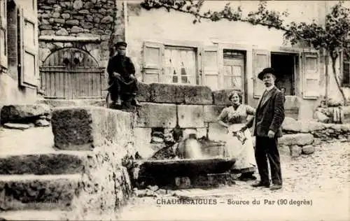 Ak Chaudesaigues Cantal, Source du Par