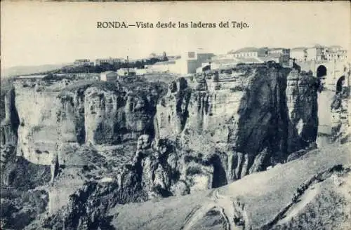 Ak Ronda Andalusien Spanien, Blick von den Hängen des Tejo