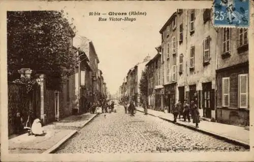 Ak Givors Rhône, Rue Victor-Hugo