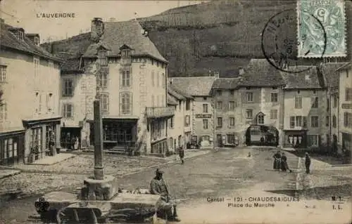 Ak Chaudesaigues Cantal, Place du Marche