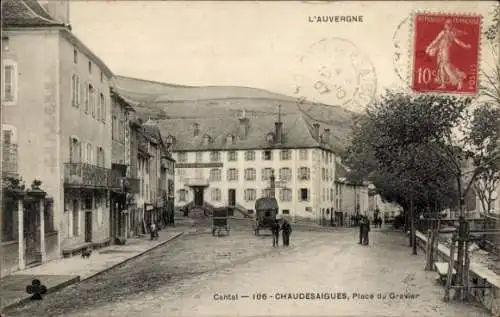 Ak Chaudesaigues Cantal, Place du Gravier