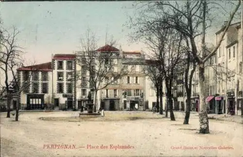 Ak Perpignan Pyrénées Orientales, Place des Esplanades