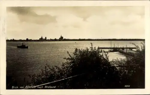 Ak Stralsund in Vorpommern, Stadtpanorama, Blick von Altefähr