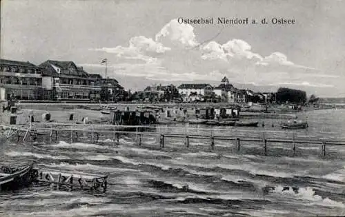 Ak Ostseebad Niendorf Timmendorfer Strand, Teilansicht, Strand, Badekarren