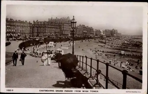 Ak Eastbourne East Sussex England, Grand Parade, Wish Tower