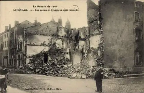 Judaika Ak Luneville Meurthe et Moselle, Rue Castara et Synagogue apres l'incendie, Kriegszerstörung