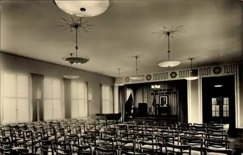 Ak Elstertrebnitz Sachsen, Aula der Grundschule