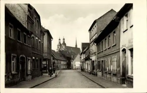 Ak Pegau in Sachsen, Wilhelm Külz Straße, Kirche