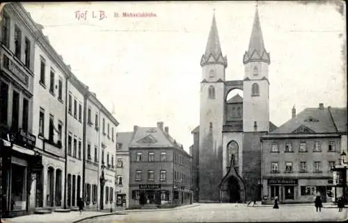 Ak Hof an der Saale Oberfranken Bayern, St. Michaeliskirche, Geschäft v. Otto Hoffmann