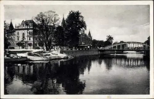 Ak České Budějovice Budweis Südböhmen, Am Kai