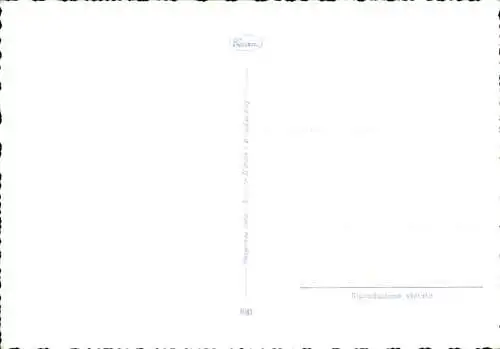 Ak Junge Frau im kurzen Einteiler auf einem Motorroller, Pin-Up