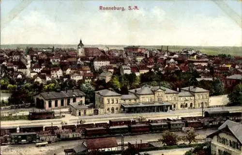 Ak Ronneburg in Thüringen, Gesamtansicht, Bahnhof