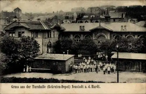 Ak Neustadt an der Haardt Neustadt an der Weinstraße, Turnhalle, Rekruten-Depot