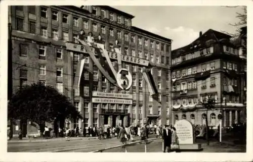 Ak Leipzig, Ringmessehaus, Banner, Flaggen