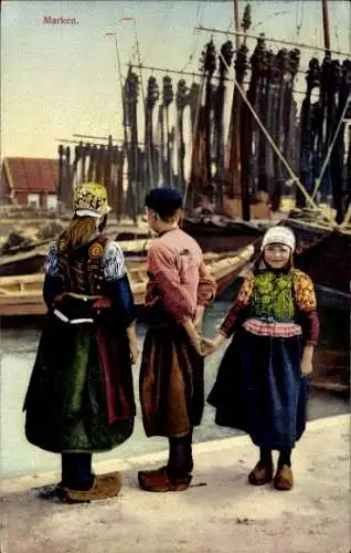 Ak Marken Nordholland, Kinder in niederländischen Volkstrachten, Photochromie