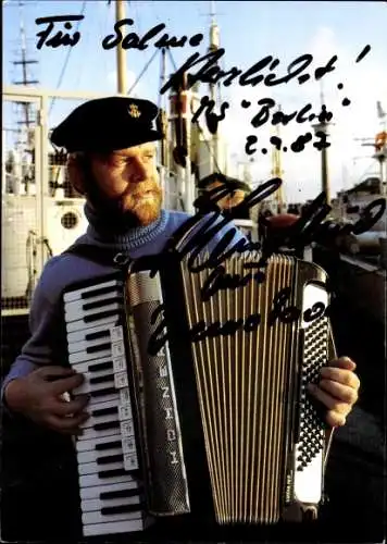 Ak Sänger und Musiker Günther Bockelmann, Portrait mit Musikinstrument, Autogramm