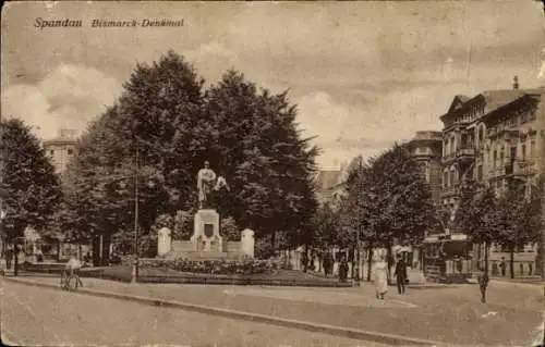 Ak Berlin Tiergarten, Bismarckdenkmal, Straßenbahn