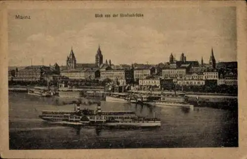 Ak Mainz am Rhein, Blick von Straßenbrücke, Schiffe