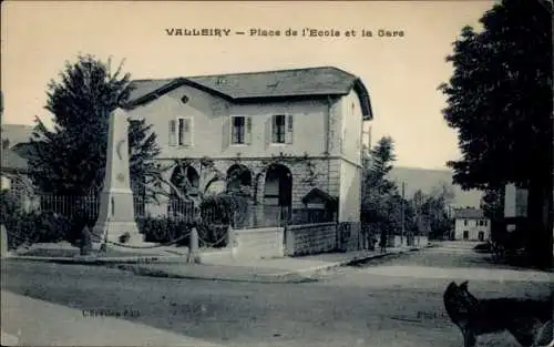 Ak Valleiry Haute-Savoie, Place de l'Ecole et Gare