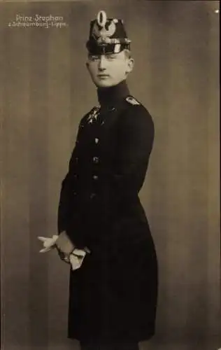 Ak Stephan Prinz zu Schaumburg-Lippe, Porträt in Uniform